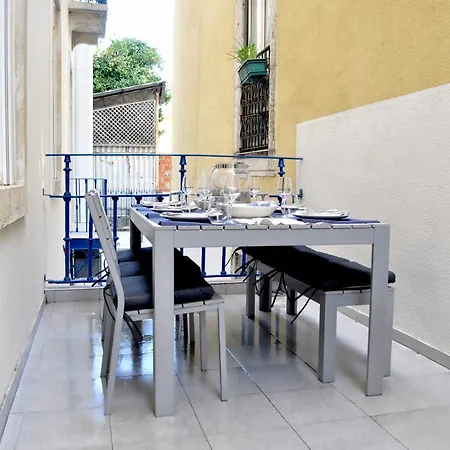 Intendente Terrace * Lisbon